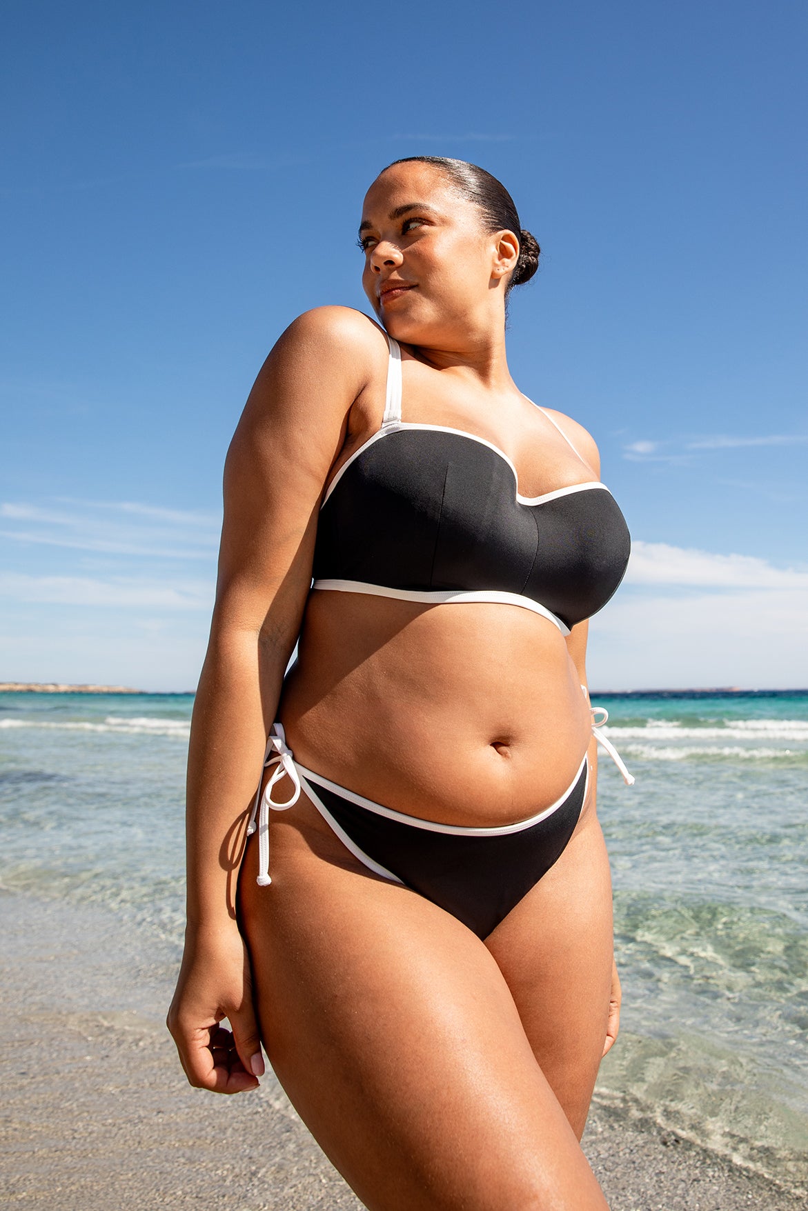 Curvy Kate Minimalist Bandeau Bikini Top Black White Curvy Kate UK