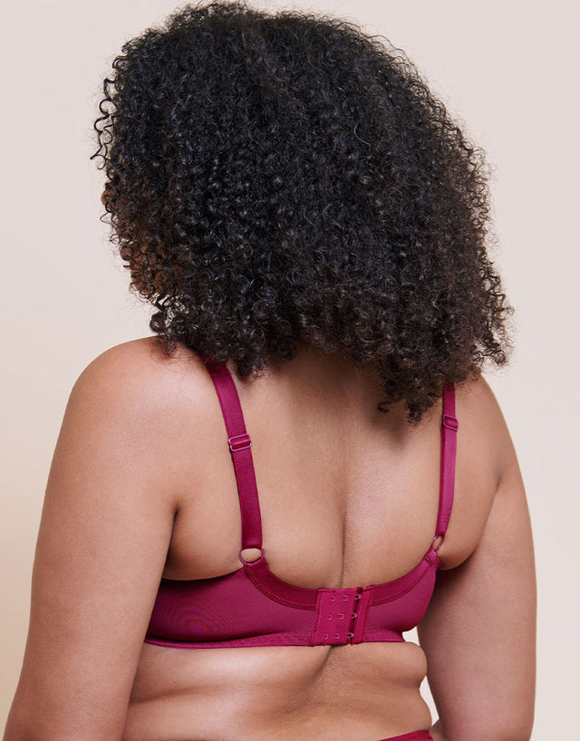 Curvy Kate Heartstopper High-Apex Deep Plunge Bra Sangria