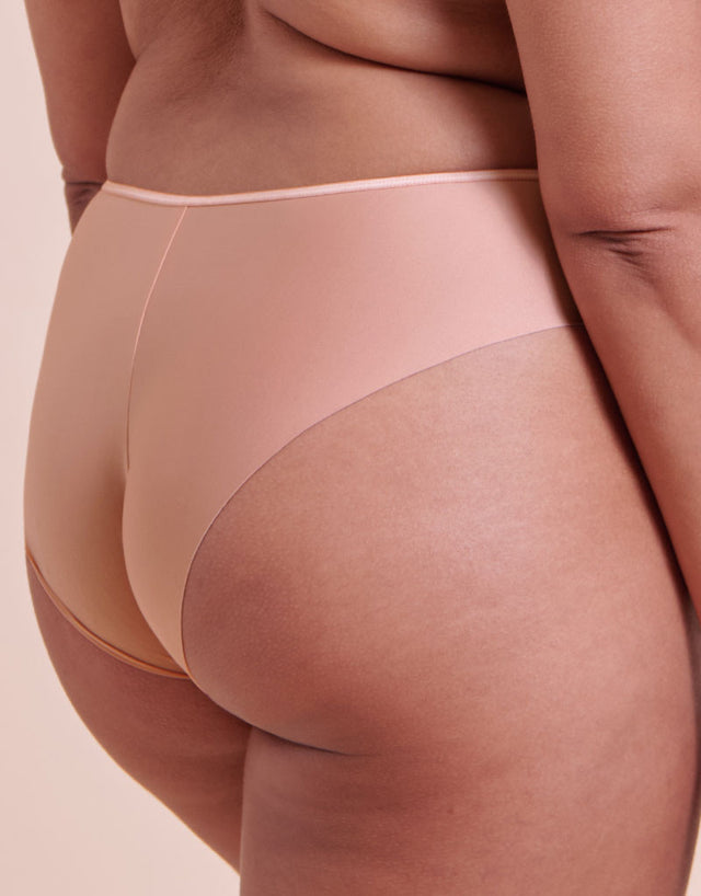 Curvy Kate Smoothie Lace Brazilian Brief Latte