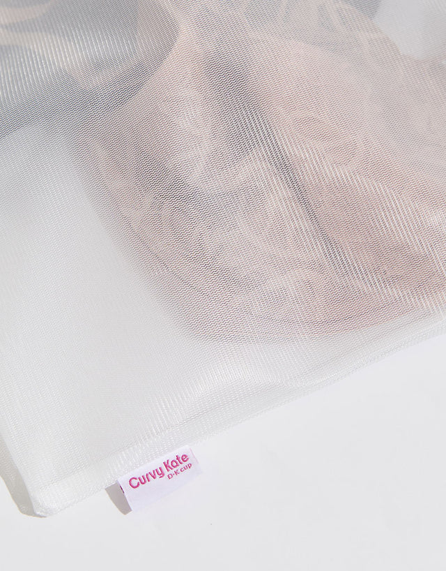 Curvy Kate Square Washbag White