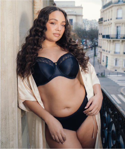  - Curvy Kate