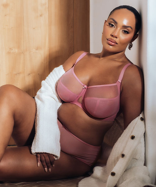  - Curvy Kate